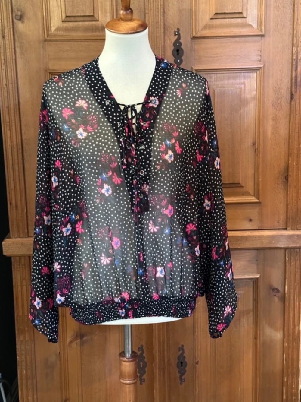 Express Sheer Black Pink Red White Batwing Blouse Lace Up Closure M